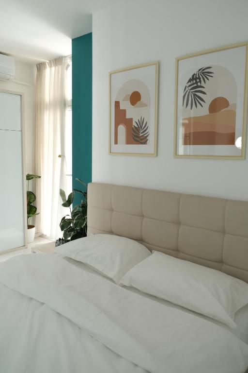 Modern Apartment at Train Station - Image 2