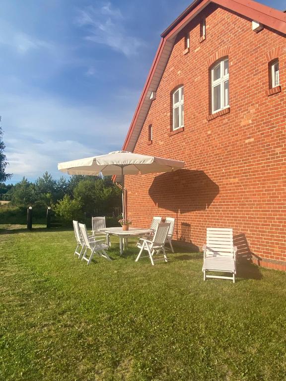 Ogród w obiekcie Jeleńczówka Alte Dorfschule