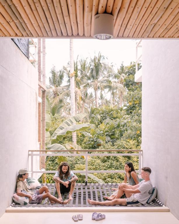 Gestir sem dvelja á Happiness Hostel Siargao