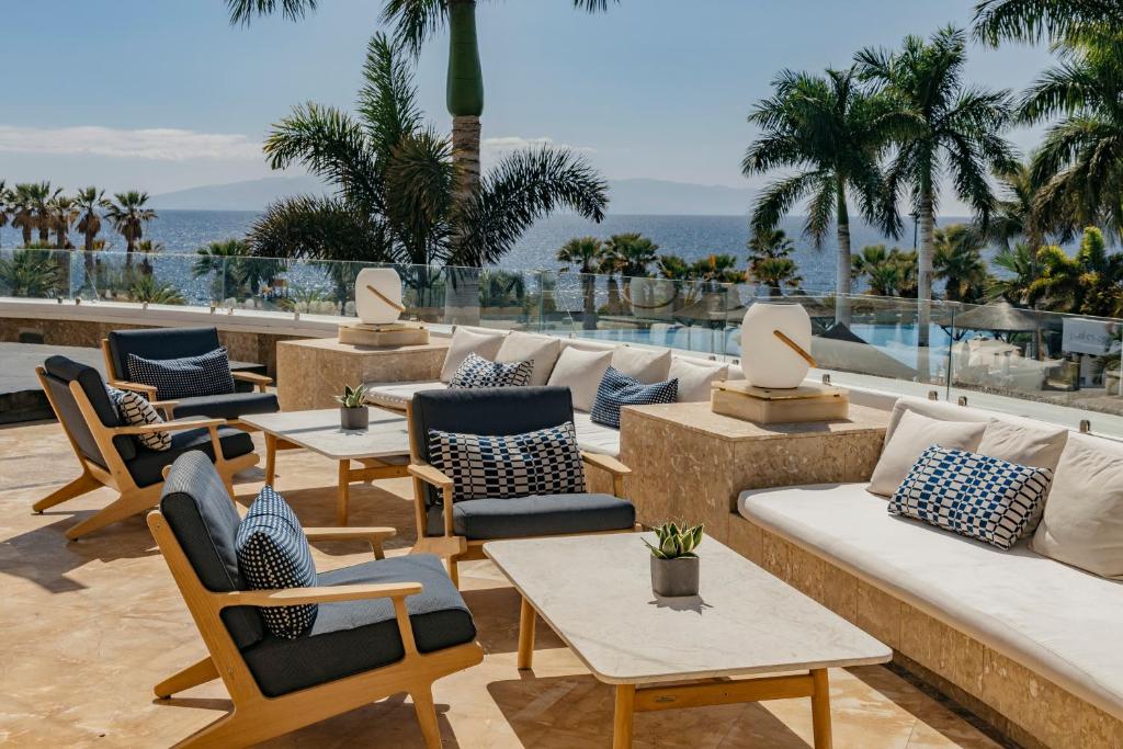Posedenie v ubytovaní Gran Melia Palacio de Isora Resort & Spa