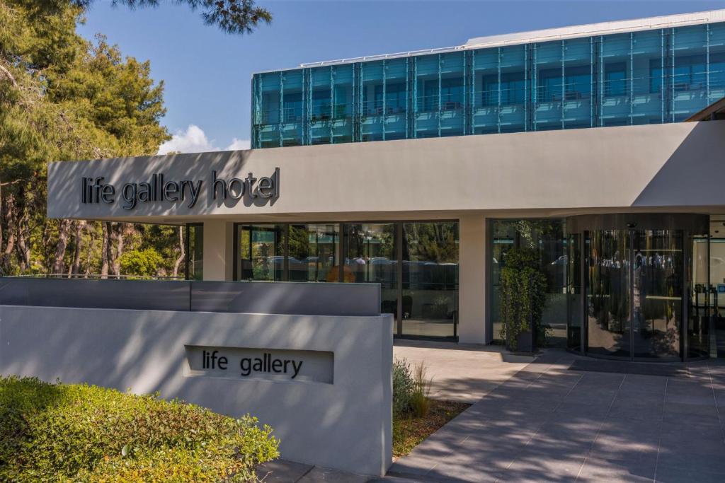 Life Gallery Athens - Resim 9