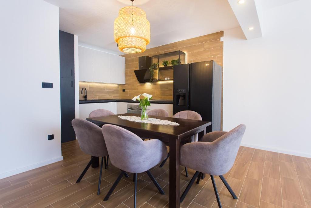 Kuchyňa alebo kuchynka v ubytovaní Angolo Apartments