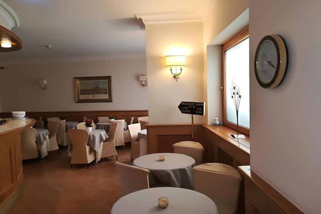 Hotel Leopardi - Resim 23