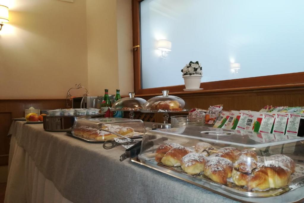 Hotel Leopardi - Resim 18