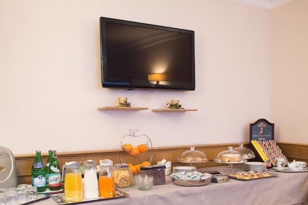 Hotel Leopardi - Resim 9