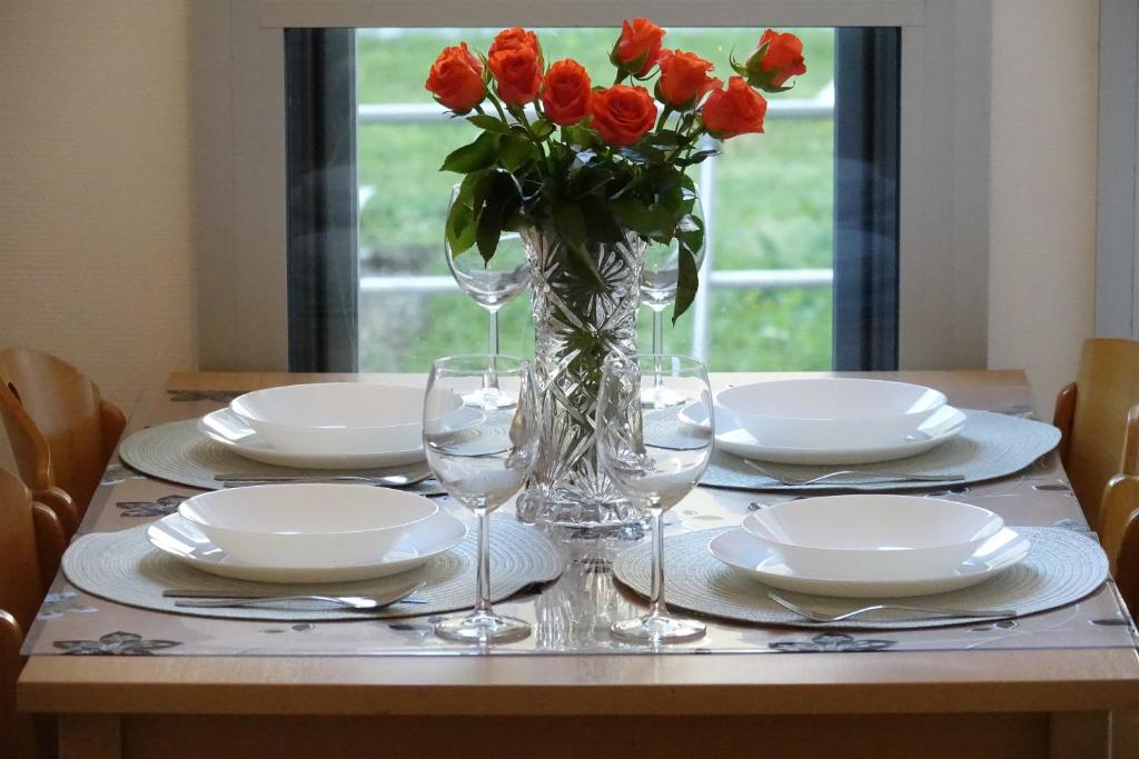 Zdjęcie z galerii obiektu Charming apartment very close to the City CENTER w Paryżu