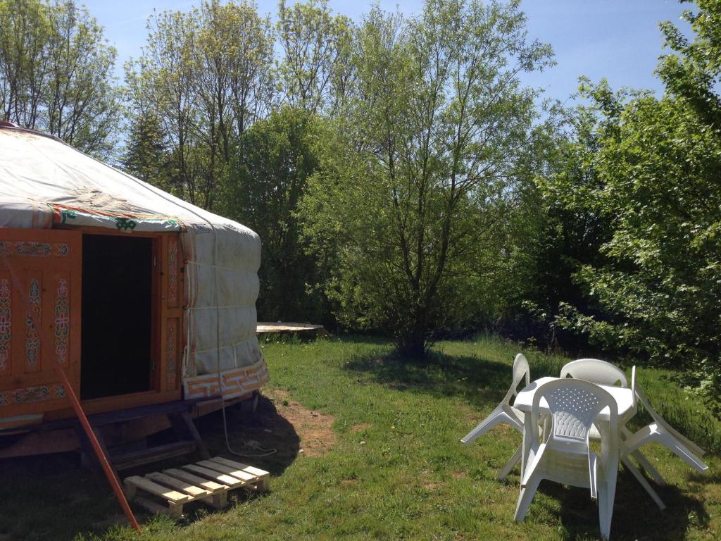 Zahrada ubytování Camping Domaine de Mepillat