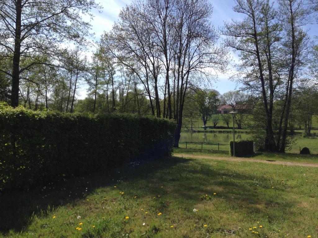 Zahrada ubytování Camping Domaine de Mepillat