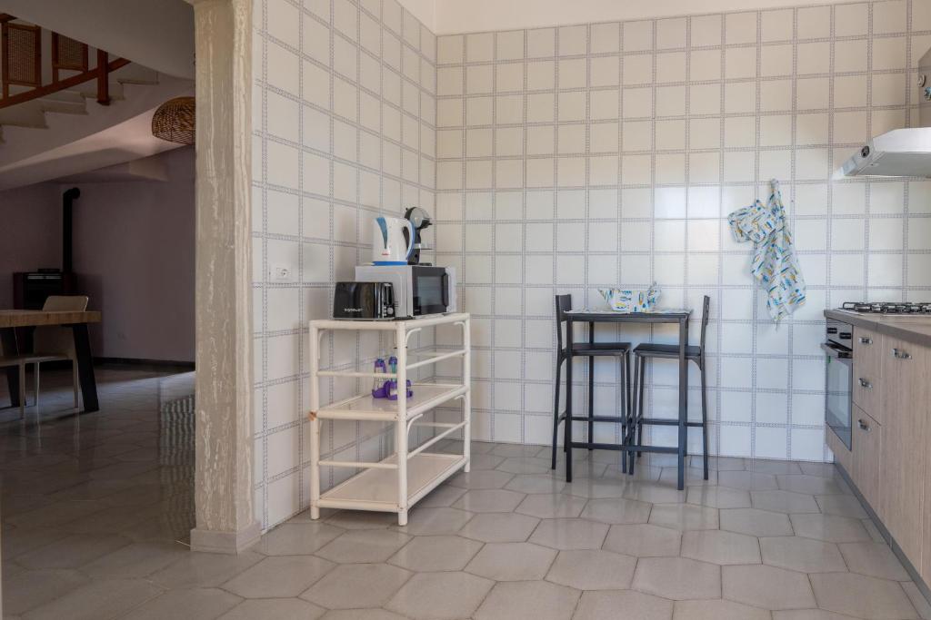 Kuchnia lub aneks kuchenny w obiekcie Butterfly House