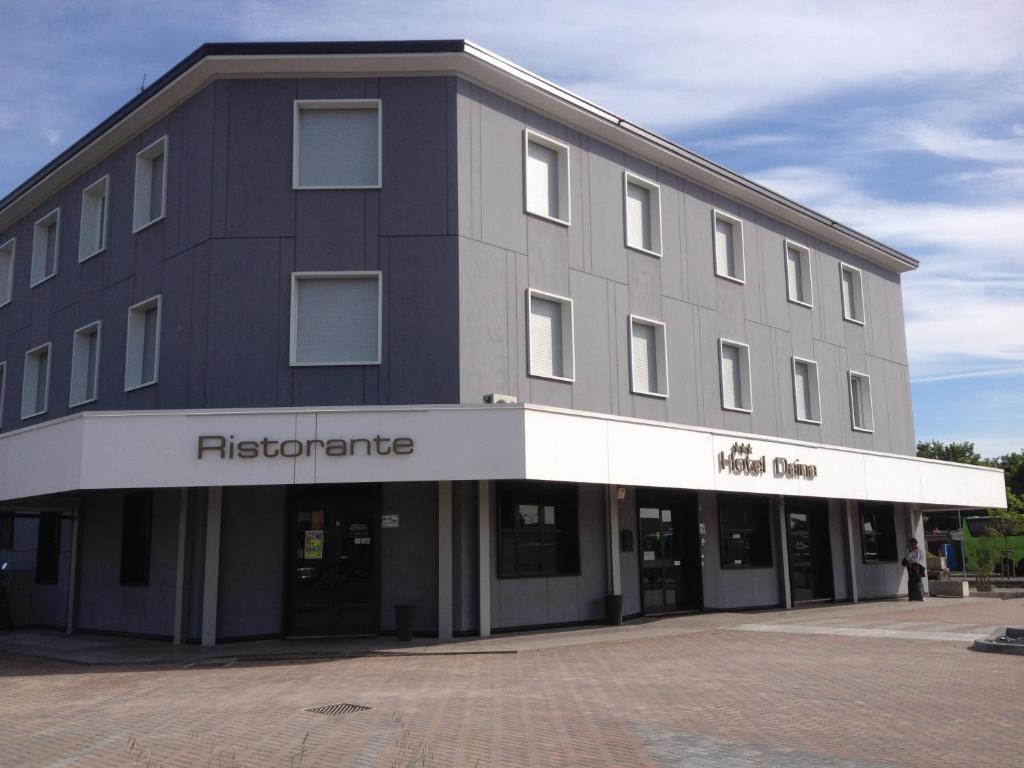 Budova, kde se hotel nachází