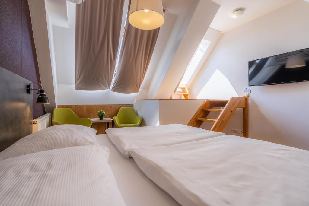 EA ApartHotel Melantrich - Superior Maisonette - 2 Pax