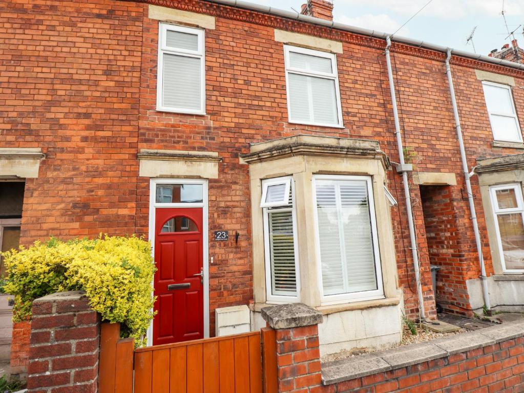 23 Bridge End Road, Grantham (updated prices 2024)