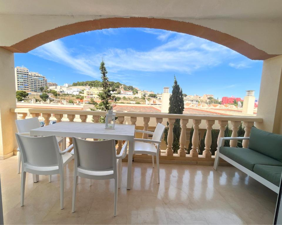 Balkón nebo terasa v ubytování Apartamento dúplex 6 personas en zona tranquila CALPE