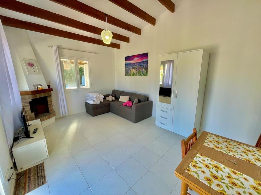 Casa con encanto en plena naturaleza - VILLA ANTAR, Mahón ...