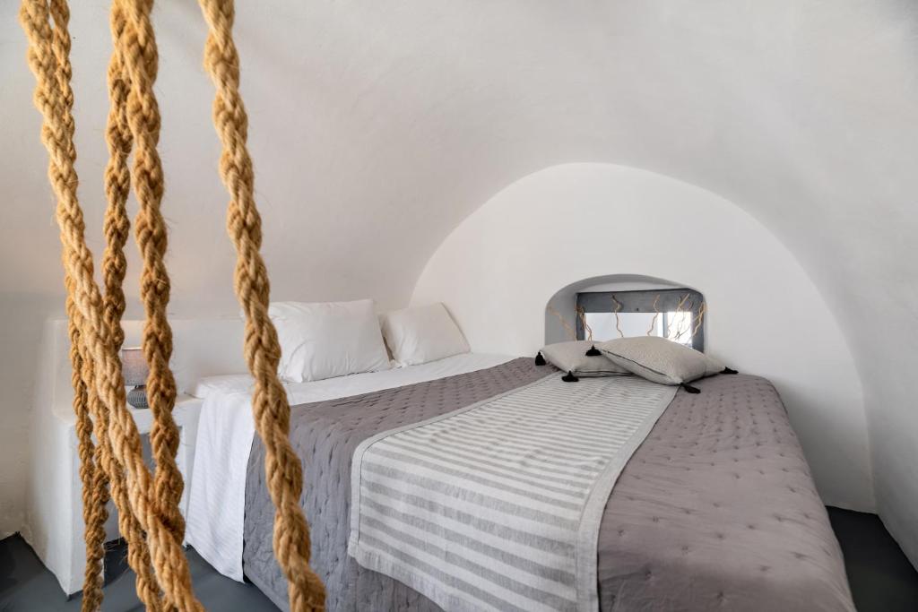 1812 Caves 'n Mansion - 18