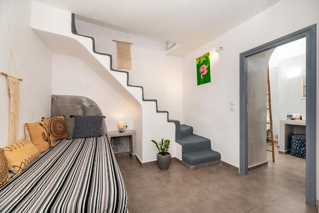 1812 Caves 'n Mansion - 17