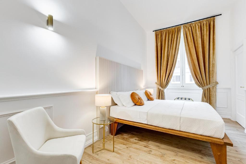 Monti Suites Cavour - Quadruple Room With Private External Bathroom