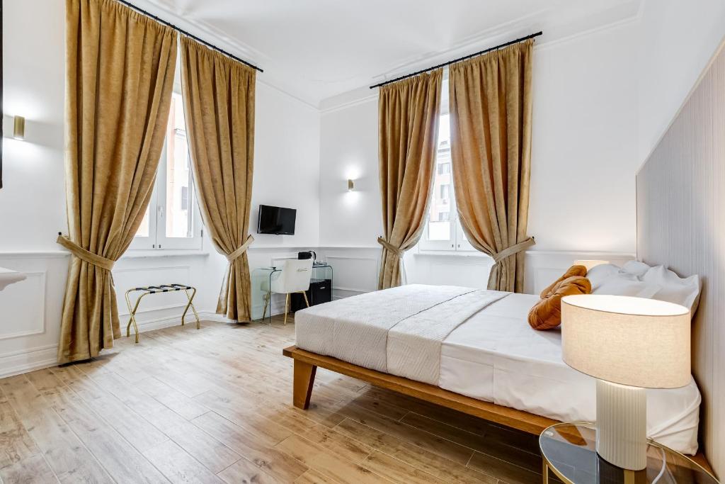 Monti Suites Cavour - Double Room With Private Bathroom