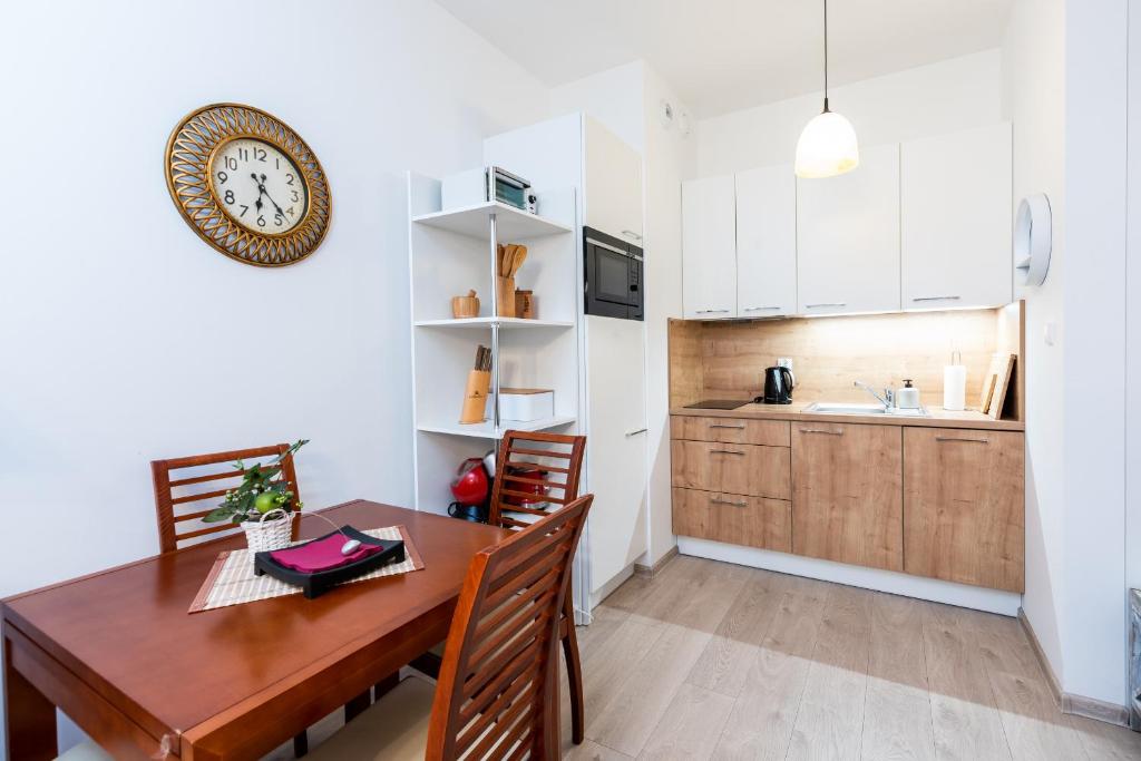 Kuchyňa alebo kuchynka v ubytovaní 2HomeRent Madera