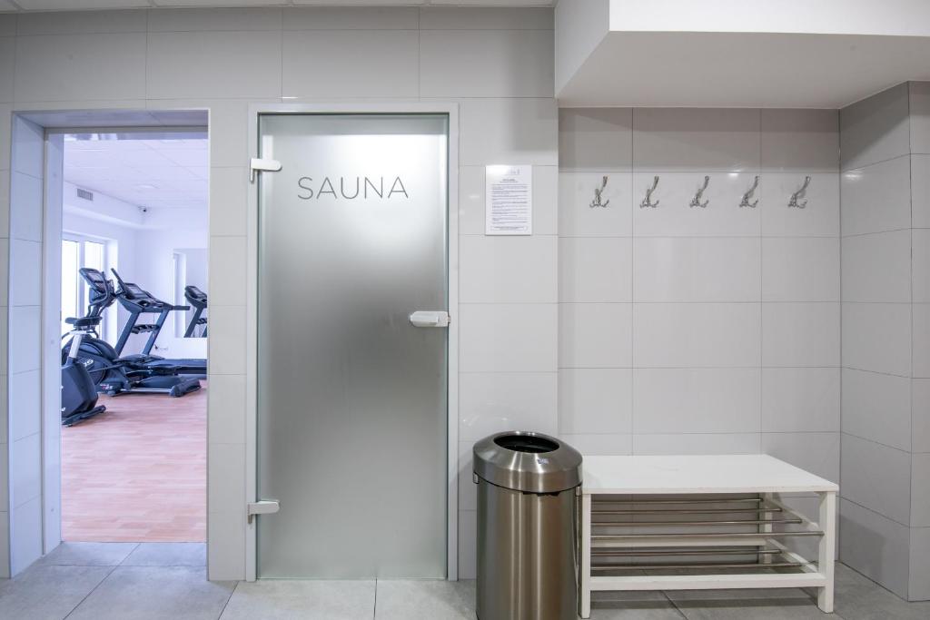 Posilňovňa alebo fitness centrum v ubytovaní 2HomeRent Madera