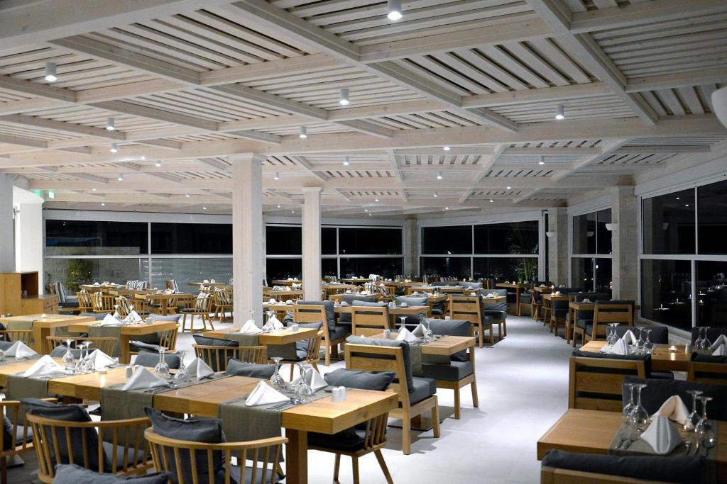 Restaurace v ubytování Insula Alba Resort & Spa (Adults Only)