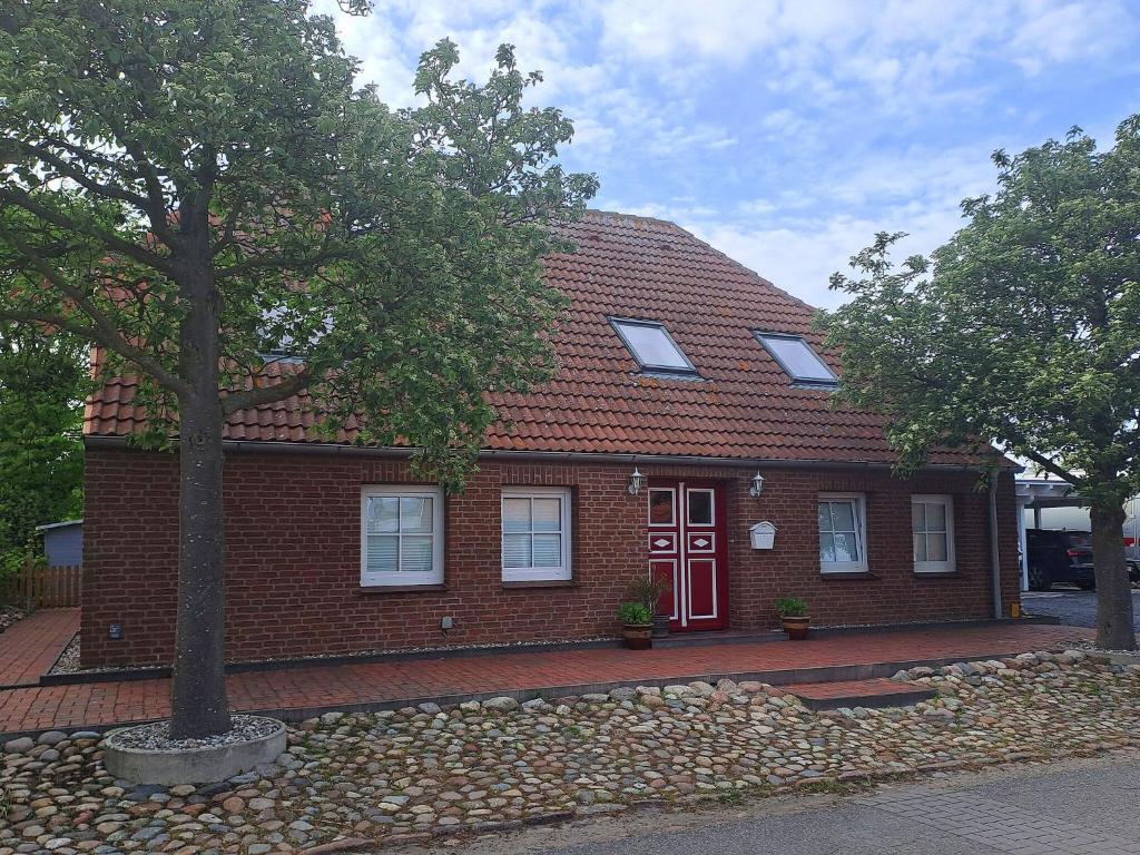 NEW! Holiday home in Petersdorf on Fehmarn with a large garden and