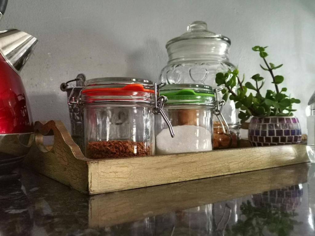 Billede fra billedgalleriet på Somerset west Mountain road cottage i Cape Town