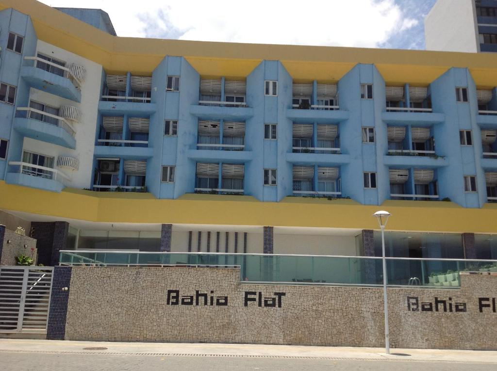 a building with the name balilla flat on it at Bahia Flat - Flats na Barra in Salvador