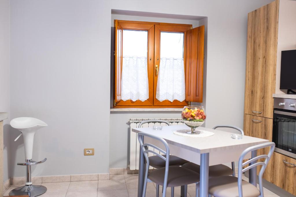 Kuchyň nebo kuchyňský kout v ubytování B&B al Vico Pepe