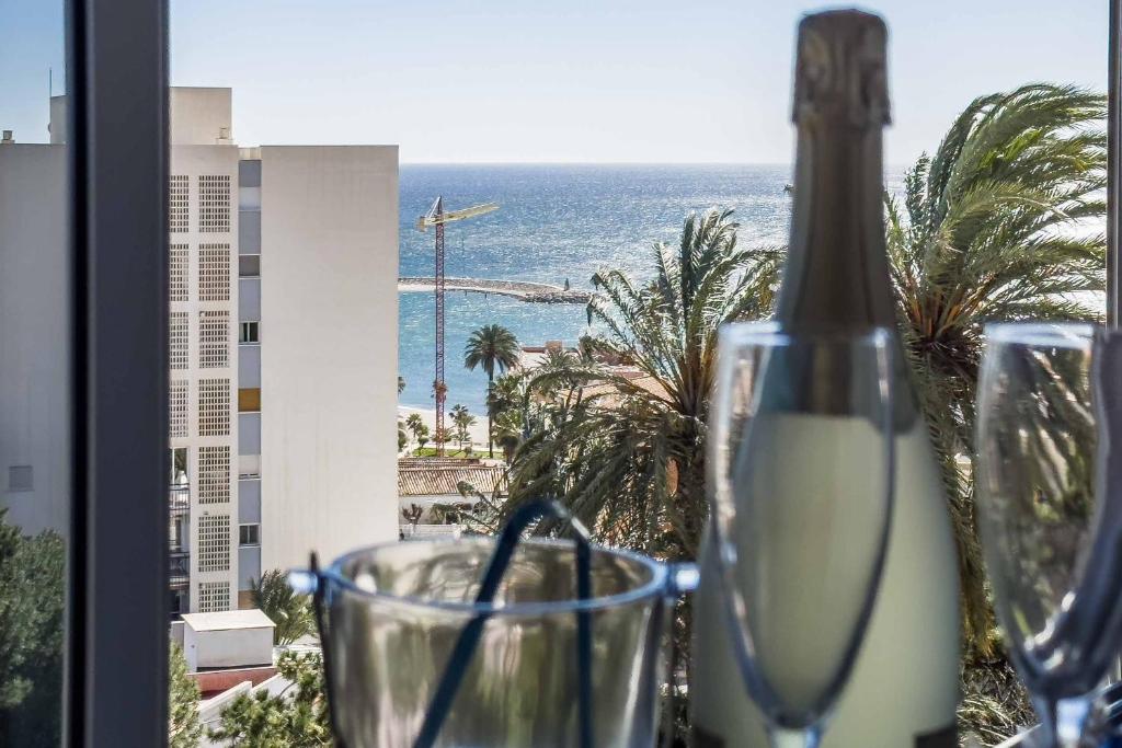Apartamento acogedor, terraza, piscina y mar