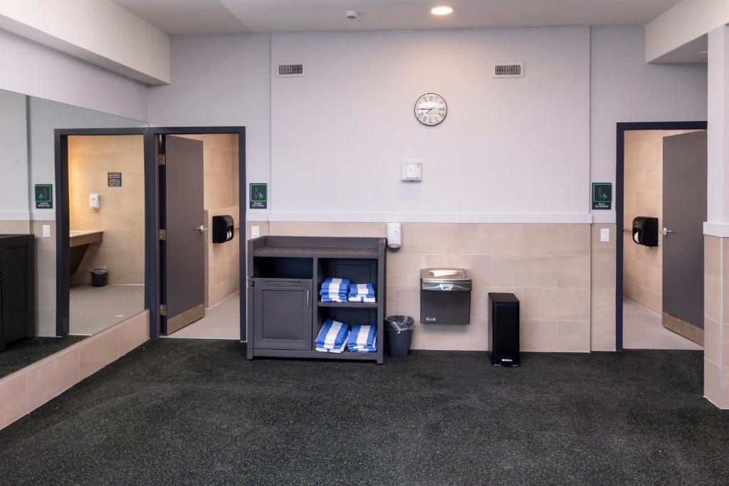 Holiday Inn Victoria - Elk Lake by IHG - Resim 13