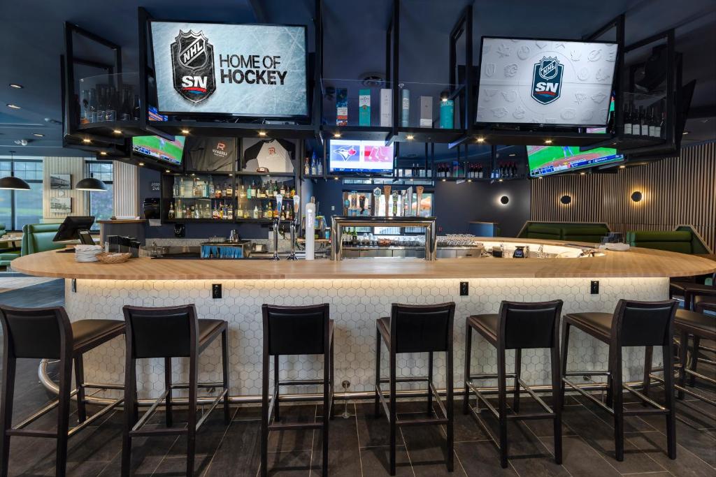 Holiday Inn Victoria - Elk Lake by IHG - Resim 8