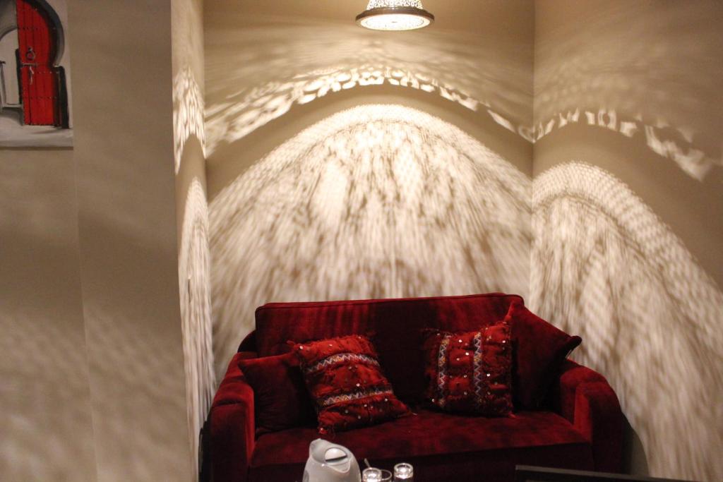 Posezení v ubytování Riad Hilmuna Hammam et Spa