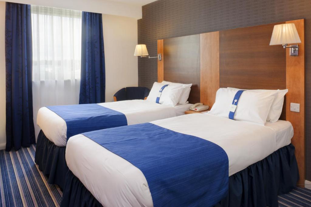 Postel nebo postele na pokoji v ubytování Holiday Inn Express Nuneaton by IHG