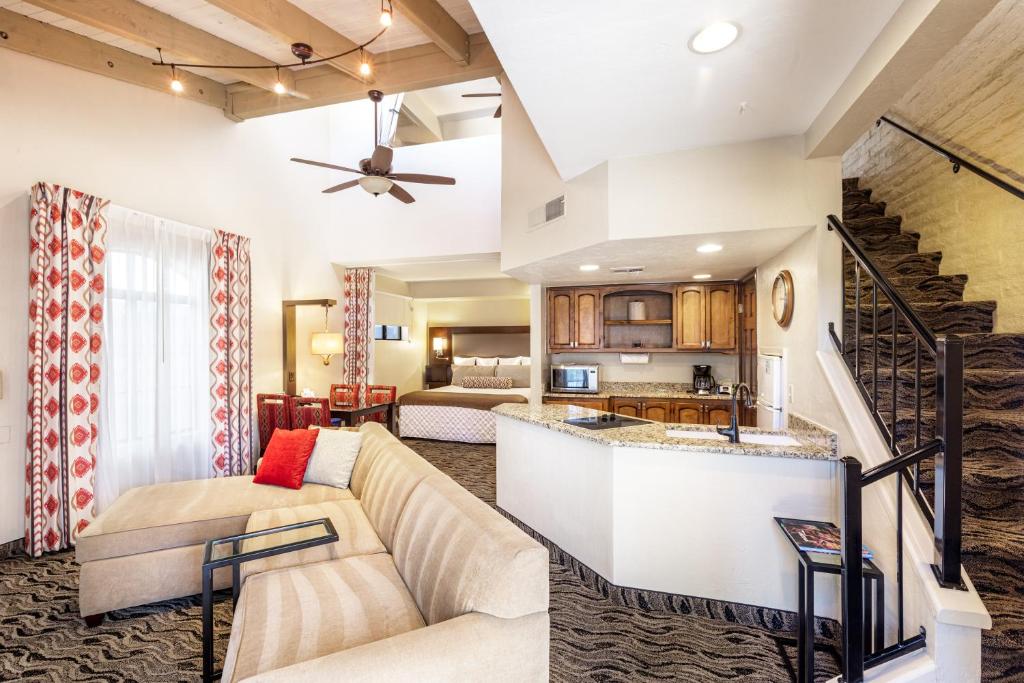 Posezení v ubytování Scottsdale Camelback Resort