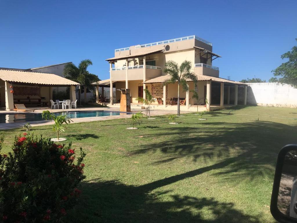 Bazén v ubytování MAR & DUNAS BEACH HOUSE nebo v jeho okolí