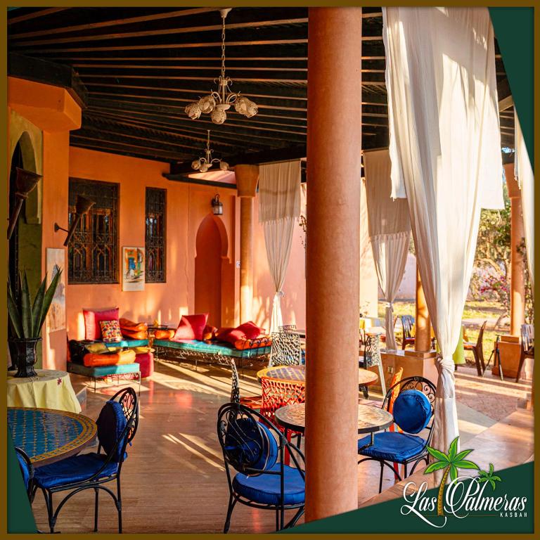 Posezení v ubytování Las Palmeras Guest House