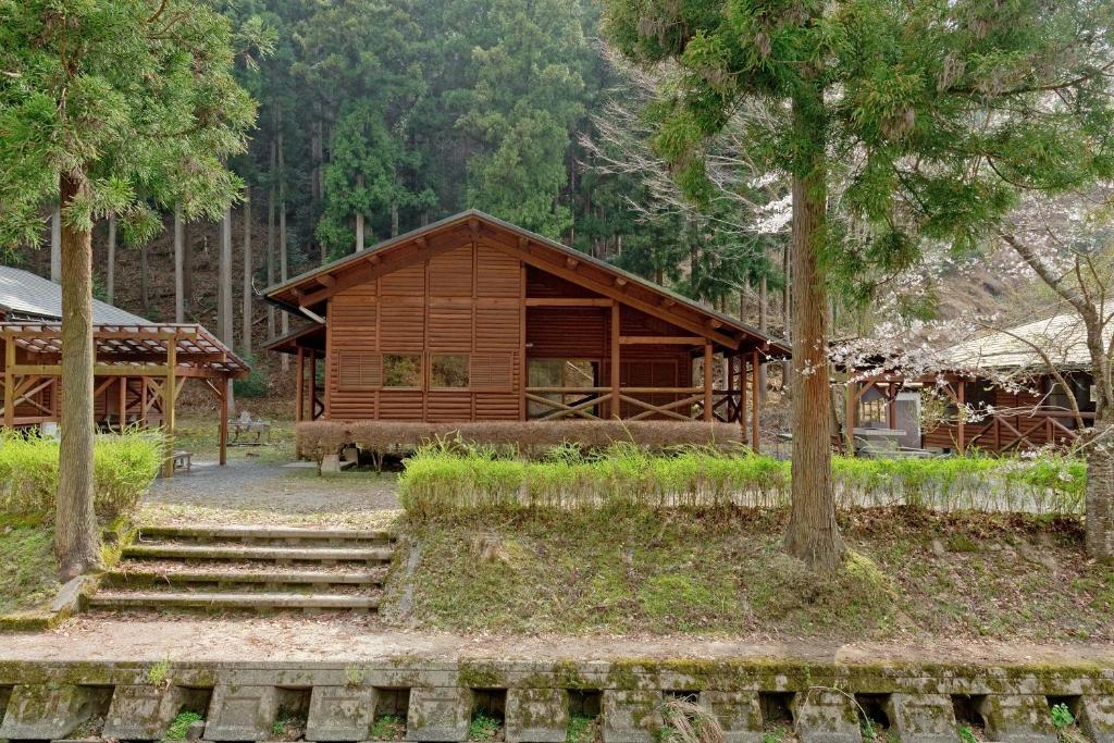 Budova, kde se ryokan nachází
