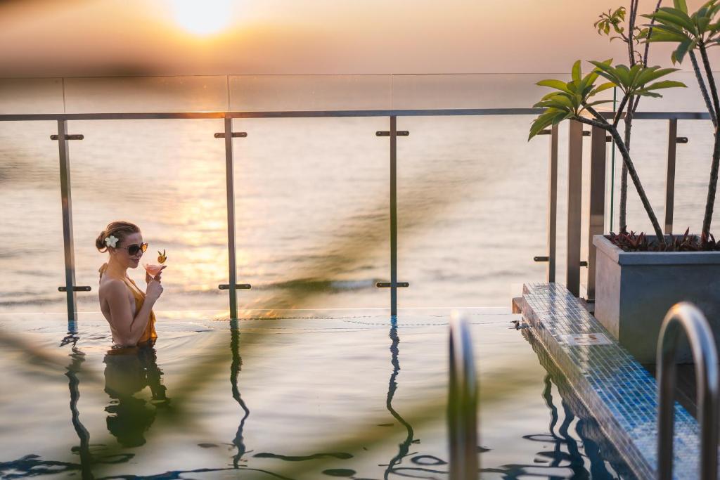 MaRadha Colombo - 11