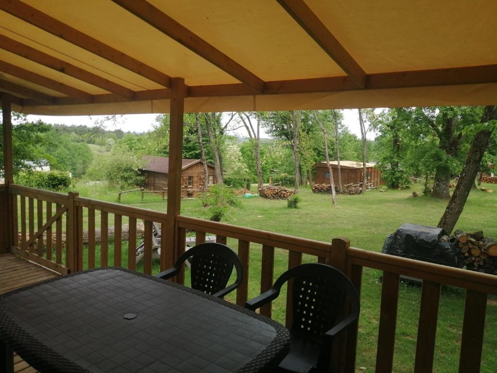 Camping Brin d'Amour - Maison Mobile