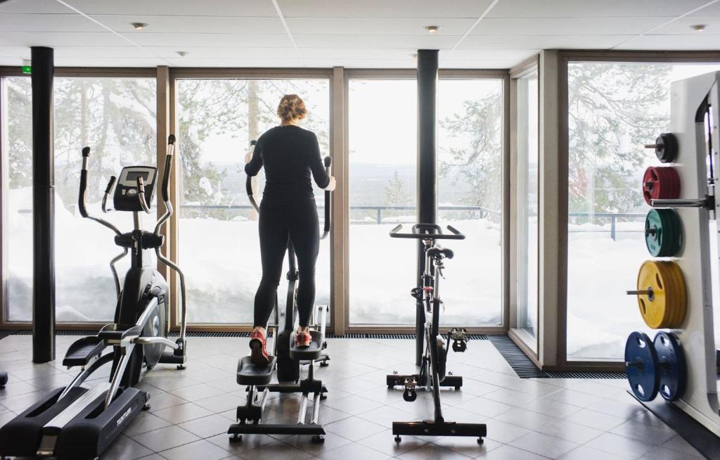 Fitness centrum a/nebo fitness zařízení v ubytování Ski-Inn PyhäSuites
