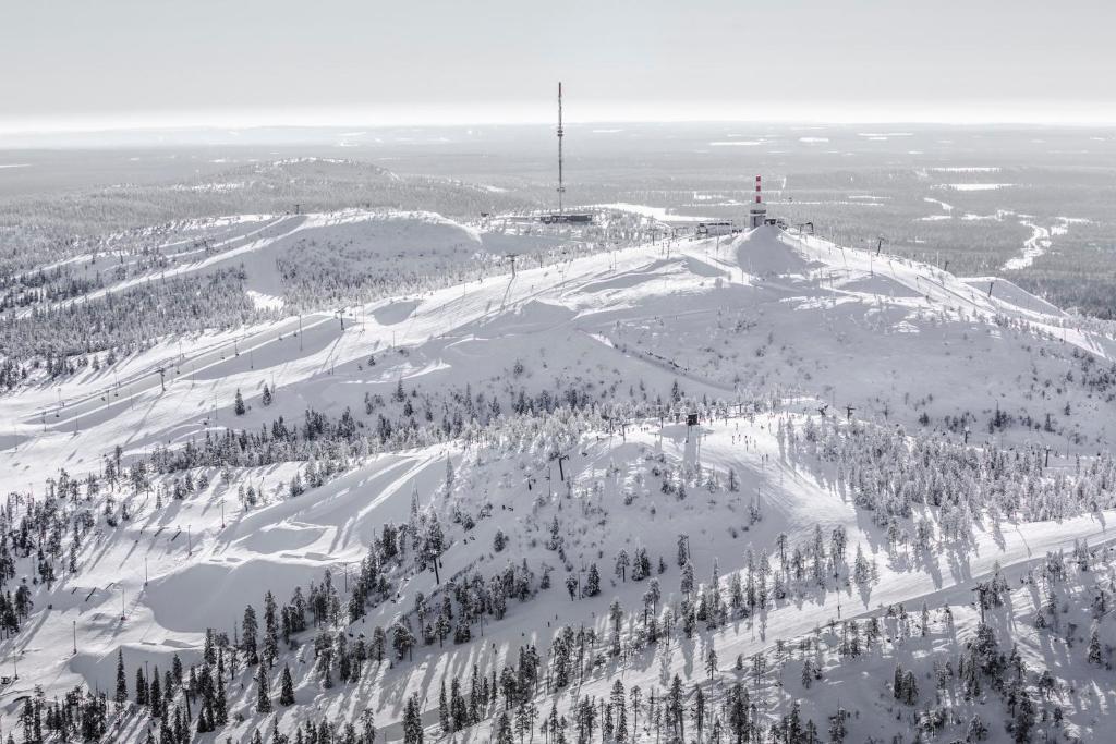 Ski-Inn RukaSuites v zimě