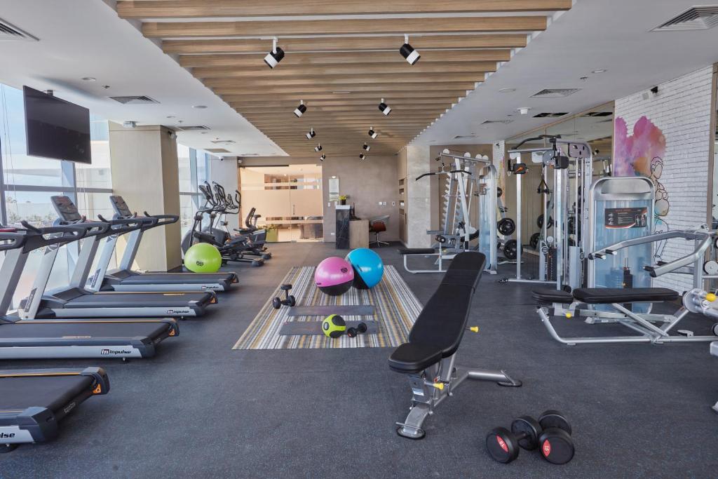 Fitness centrum a/nebo fitness zařízení v ubytování Belmont Hotel Mactan