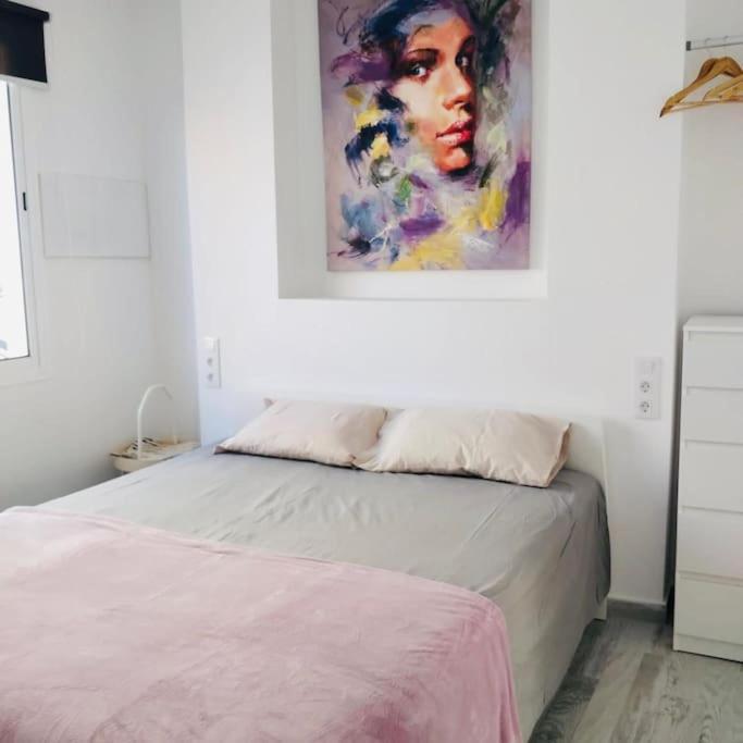 Postel nebo postele na pokoji v ubytování "Casa Jasmin" 14 Calle Medina Quesada