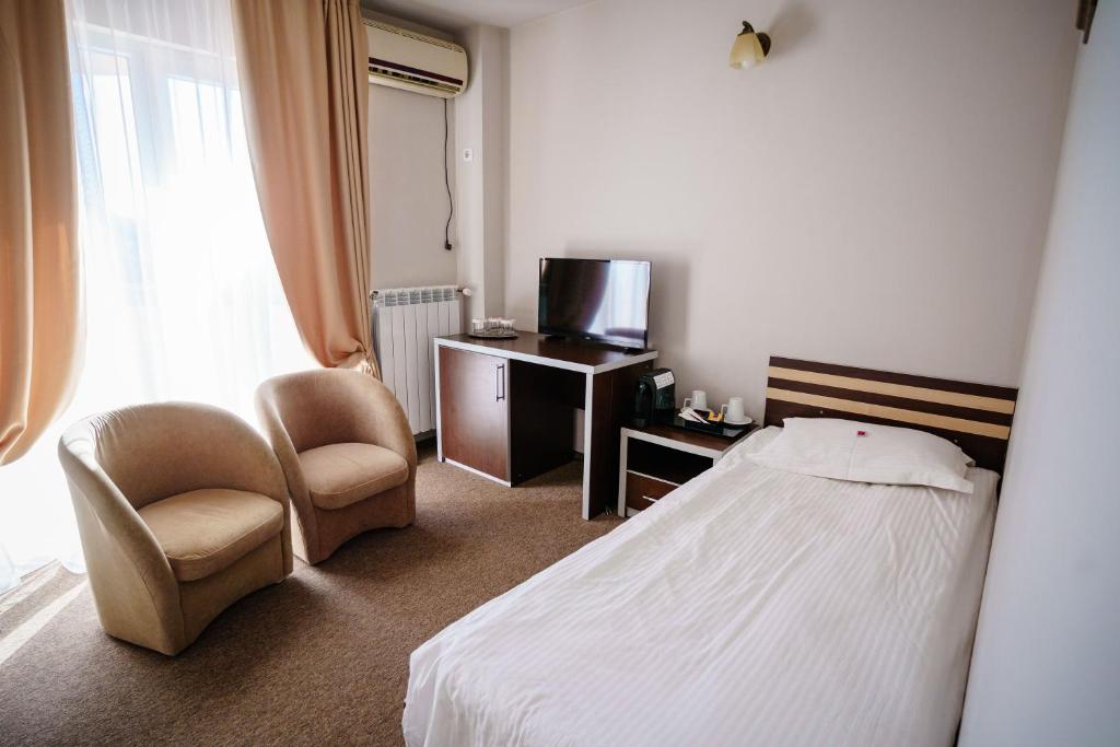 Bacolux Diana Resort, Herculane - Habitación Familiar Estándar