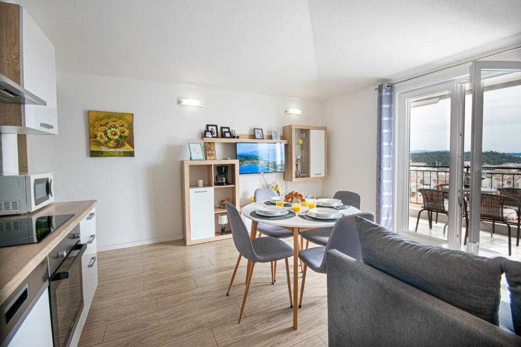 Apartments Villa Luce - 18