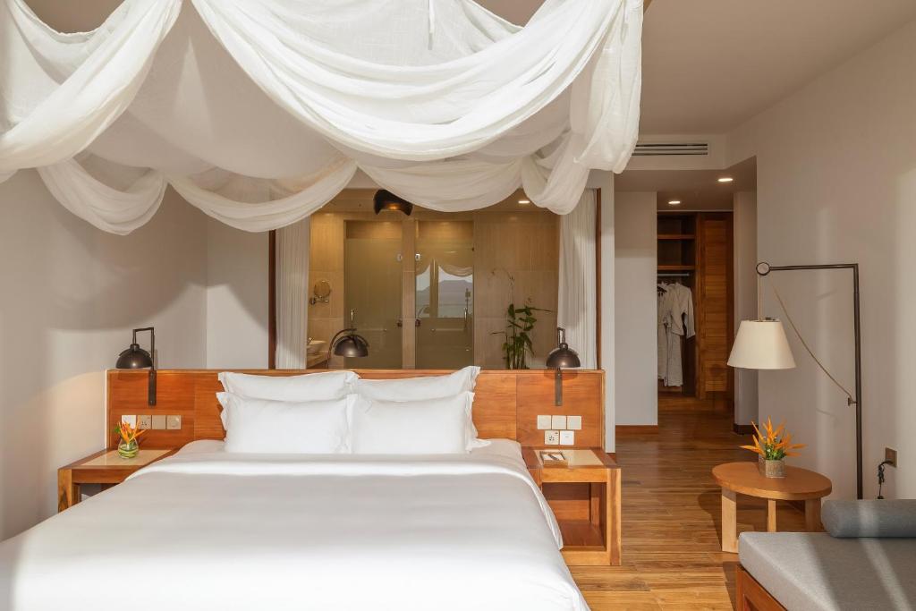 Suite Nhìn Ra Vườn