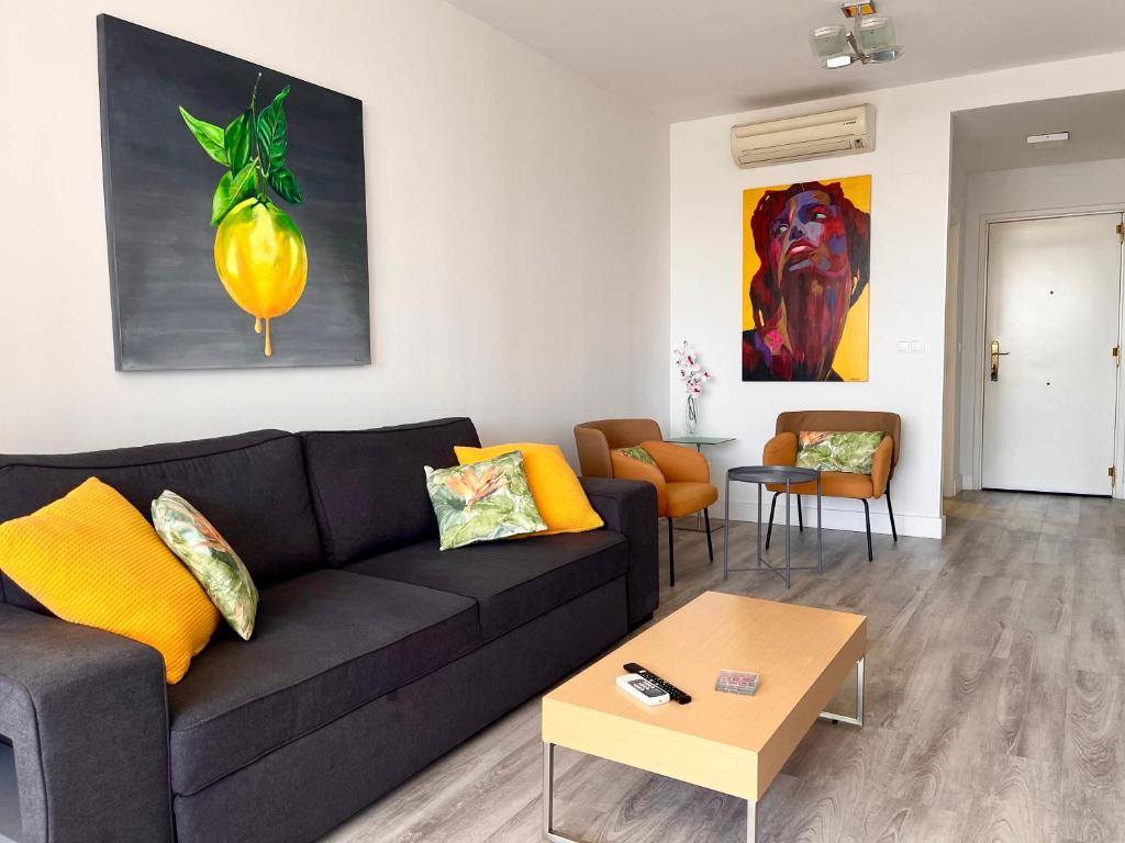 Posezení v ubytování Bonito apartamento con piscina