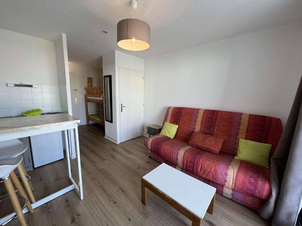Zdjęcie z galerii obiektu Studio 4 Pers, Loggia, Proche Plage, Parking Privé, Animaux Acceptés - FR-1-702-41 w Cap d'Agde