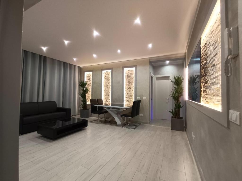 Telewizja i/lub zestaw kina domowego w obiekcie Residence Deamarina